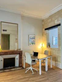 Location Bureau 6 Postes 129m2 - Chartrons