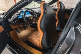 Voiture Ferrari 296 GTS V6 3.0 830