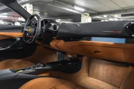 Voiture Ferrari 296 GTS V6 3.0 830