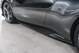 Voiture Ferrari 296 GTS V6 3.0 830