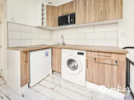 Vente Studio rénové rue piétonne au calme