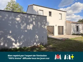Vente RARE MAISON NEUVE T8 • 6 CHAMBRES • TOUT À PIED • CALME et LUMIÈRE