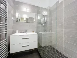 Vente Nice Promenade des Anglais - Beau 3 pièces 72 m² avec jardin en front de mer