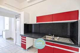 Location Type 3 - Traversant - Saint Lambert, 13007 Marseille