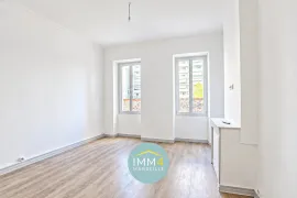 Location Type 3 - Traversant - Saint Lambert, 13007 Marseille