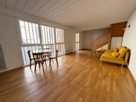 Location Appartement 3 pièces - 71m2 + Parking : Chartrons