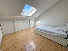 Location Appartement 3 pièces - 71m2 + Parking : Chartrons
