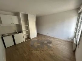 Location Studio avec parking - secteur Hopital central