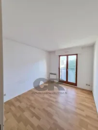 Location F3 PARKING - BALCON - SECTEUR PLACE DES VOSGES-HOPITAL CENTRAL