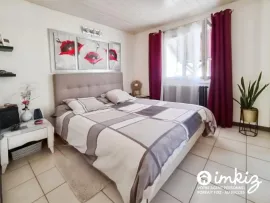 Vente Autonomie de plain pied - maison 5 ch, dependances