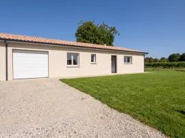 Vente Centre ville/Maison plain pied jamais habitée