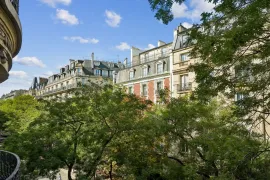Vente EXCLUSIVITE - 3 pièces Rénové-Lamarck Caulaincourt