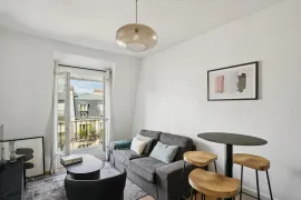 EXCLUSIVITE - 2 P rénové - Lamarck Caulaincourt Paris 18e