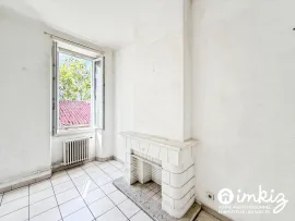 Vente Atypique appartement + combles aménageables