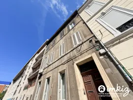 Vente Atypique appartement + combles aménageables