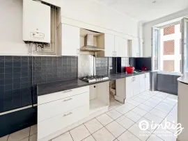Vente Atypique appartement + combles aménageables