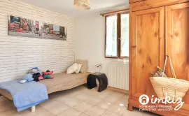 Vente Maison provençale  T6 piscine et garage