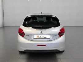 Voiture PEUGEOT 208 - 1.6 Blue-HDi 100 CV ALLURE BUSINESS - 4 CV