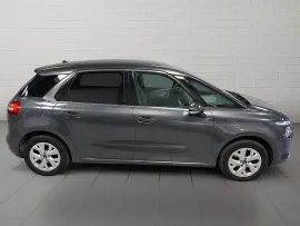 Voiture CITROEN C4 PICASSO - 1.6 Blue-HDi 120 CV INTENSIVE - 6 CV