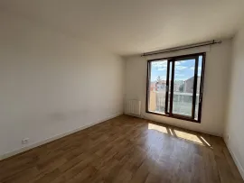Charmant studio très lumineux Vanves