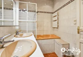 Vente Superbe appartement T3/T4 avec clim, balcon et vue