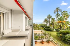 Vente Nice - Mont Boron - Grand 3 pièces de 88 m² rénové