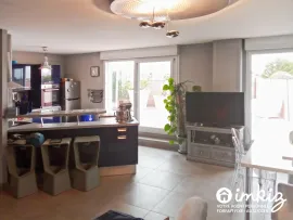 Vente Superbe T4 avec grande terrasse et garages