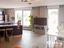 Vente Superbe T4 avec grande terrasse et garages