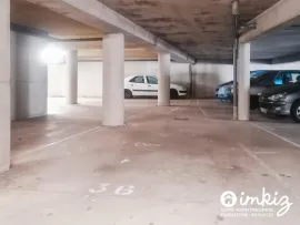 Vente T2 lumineux avec balcon, parking et ascenseur