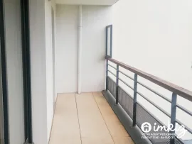 Vente T2 lumineux avec balcon, parking et ascenseur