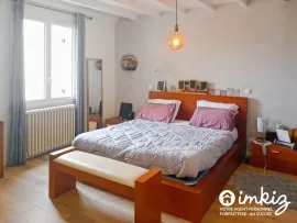 Vente Maison 5 pièces PLAIN-PIED, dépendances et piscine
