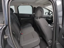 Voiture PEUGEOT 3008 - 1.6 HDi 115 CV STYLE - 6 CV