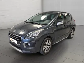 PEUGEOT 3008 - 1.6 HDi 115 CV STYLE - 6 CV Couëron
