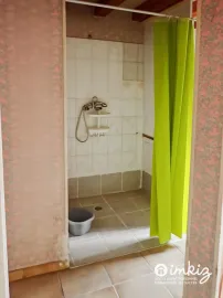 Vente Maison 2 niveaux, grand terrain  aménageable