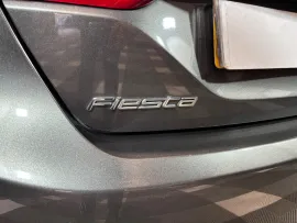 Voiture Ford Fiesta