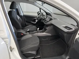 Voiture PEUGEOT 2008 - 1.6 Blue-Hdi 100 CV STYLE - 5 CV