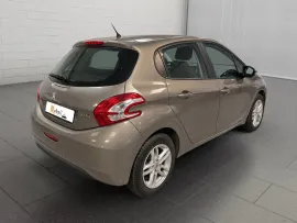 Voiture PEUGEOT 208 - 1.4 Hdi 70 CV ACTIVE - 4 CV