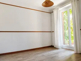 Vente Pelvoux : T3 à aménager avec terrasse de 60m²