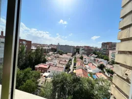 Colocation Avenida de Brasilia, Madrid