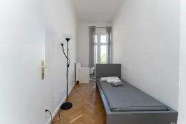 Hermannstraße, Berlin Berlin