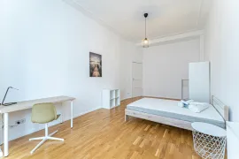Colocation Bornholmer Straße, Berlin