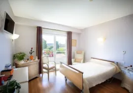 Vente Chambre simple Lmnp renta. 7.00 %