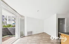Vente Appartement 1 pièce - balcon, cellier et parking