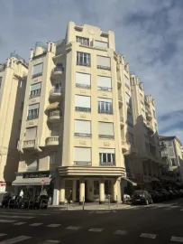 T2 - rénové, meublé, équipé et libre - 28 m² Nice