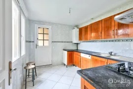 Vente Maison 4 pièces 2 ch + Bureau, totalement meublée