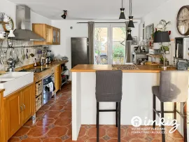 Vente Maison de 228 m2 + dépendances  de 28  m2