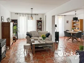Vente Maison de 228 m2 + dépendances  de 28  m2