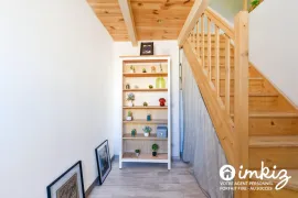 Vente Triplex traversant  entièrement rénové