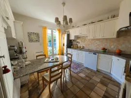 Vente Spacieuse maison 4 chambres - 10 mn des plages