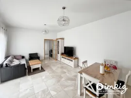 Vente Maison 6 pièces rénovée avec garage - piscinable
